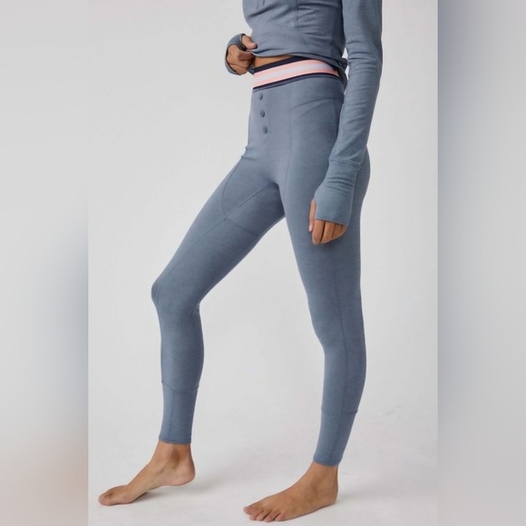Free People Movement Fireside Base Layer Leggings In Blueberry Color, Size XS - Picture 2 of 9